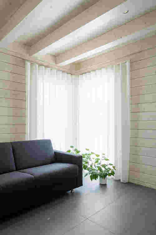 Bauhausstil - Sofa in Wohnzimmerecke