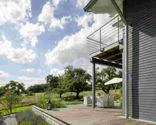 Landhaus - Terrasse im Grünen